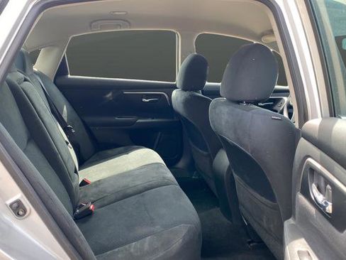 Used 2015 Nissan Altima 2.5 S w/ Sport Value Package FWD image 24