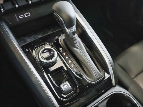 New 2026 GMC Canyon Elevation w/ Convenience Package image 21