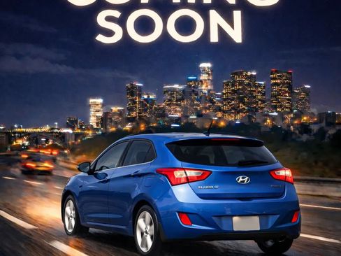 Used 2013 Hyundai Elantra GT image 1