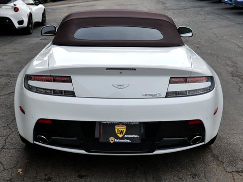 Used 2015 Aston Martin V8 Vantage S image 89