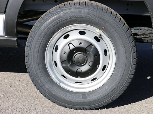 New 2026 Ford Transit 150 Low Roof w/ Load Area Protection Package RWD image 10