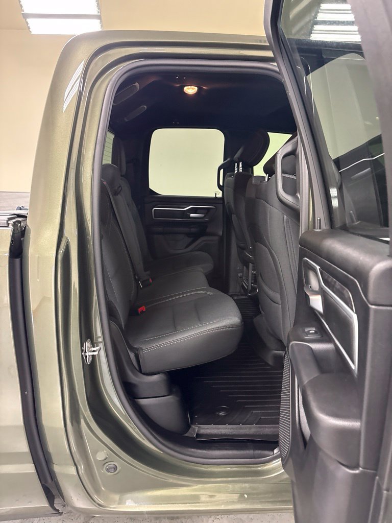 Used 2021 RAM 1500 Big Horn AWD/4WD image 28