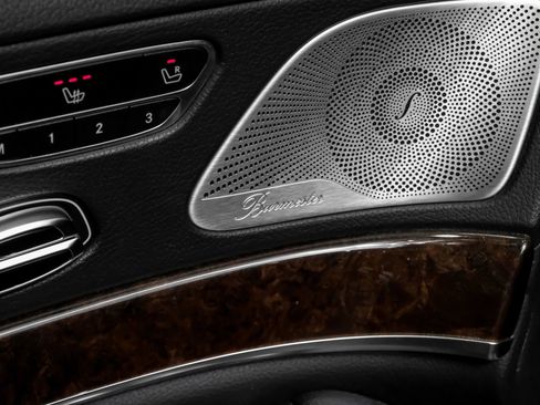 Used 2014 Mercedes-Benz S 550 Sedan image 45