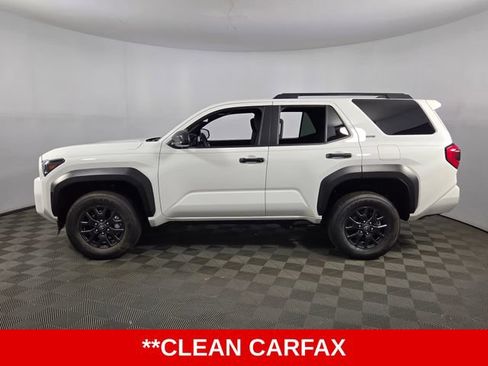 Used 2026 Toyota 4Runner SR5 AWD/4WD image 5