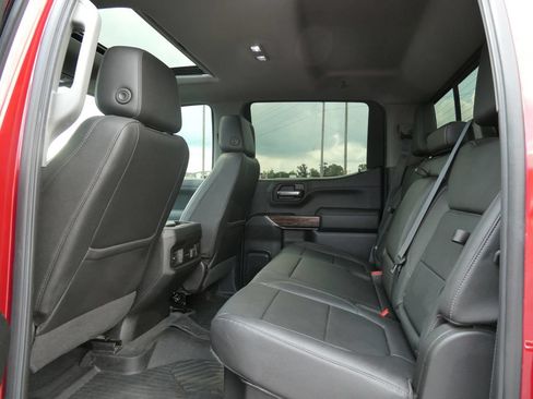 Used 2022 Chevrolet Silverado 1500 LT Trail Boss w/ LT Trail Boss Premium Package AWD/4WD image 18
