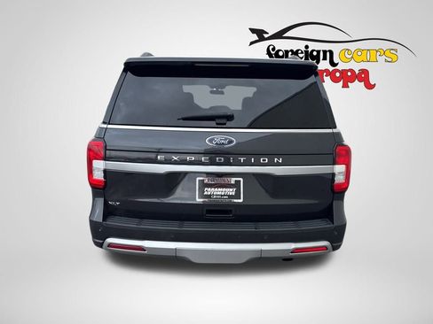 Used 2024 Ford Expedition XLT image 6