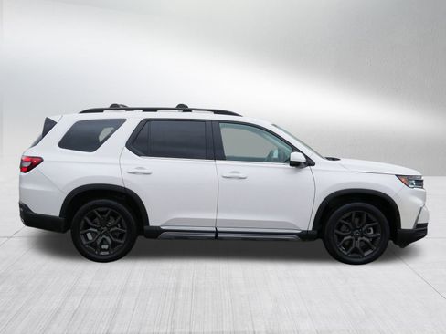 Certified 2024 Honda Pilot Elite image 8