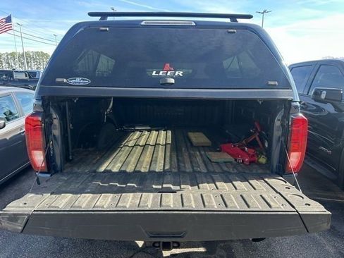 Certified 2022 GMC Sierra 2500 SLE w/ SLE Value Package; image 11