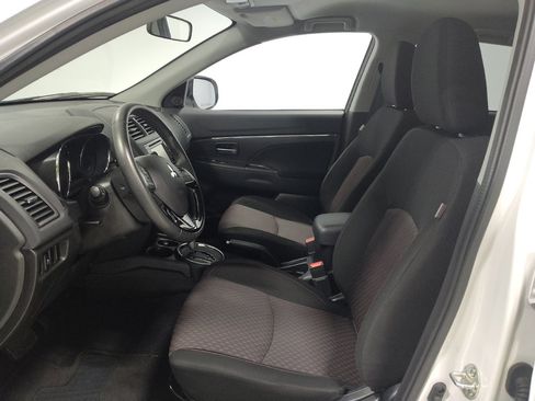 Used 2017 Mitsubishi Outlander Sport SE AWD/4WD image 17