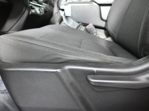 Used 2023 Chevrolet Silverado 2500 Custom w/ Custom Value Package image 21