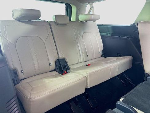 Certified 2023 Ford Expedition Max Limited RWD image 29