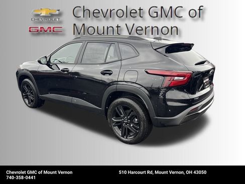 New 2026 Chevrolet Trax ACTIV image 3