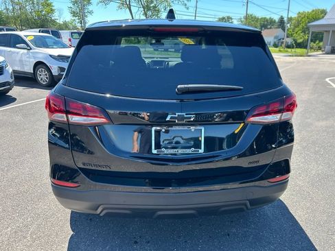 Used 2024 Chevrolet Equinox LS w/ LS Convenience Package AWD/4WD image 6