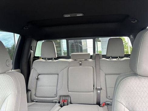 New 2026 GMC Sierra 2500 SLE w/ SLE Value Package; AWD/4WD image 28