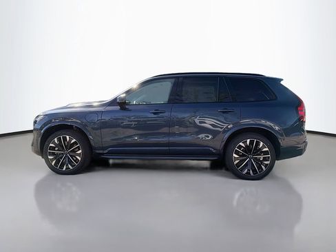 New 2026 Volvo XC90 T8 Ultra w/ Protection Package AWD/4WD image 4