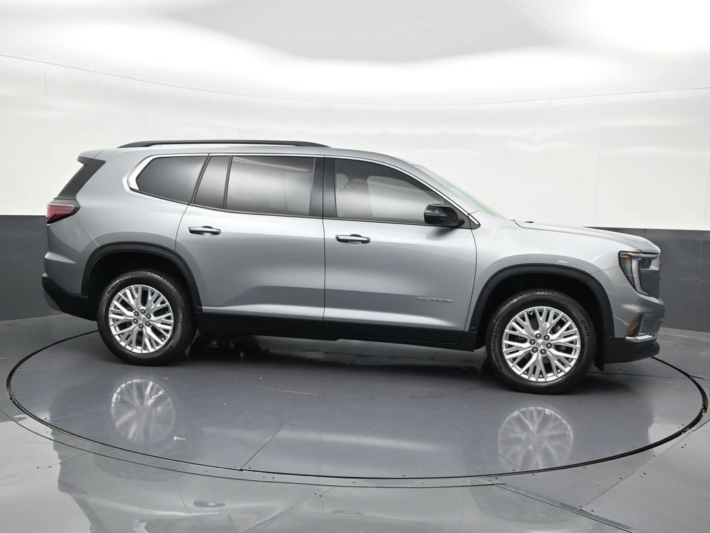 Used 2024 GMC Acadia Elevation w/ Luxury Package FWD image 7