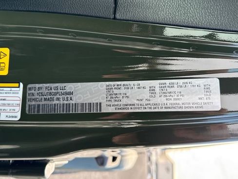 Used 2023 Jeep Gladiator Rubicon w/ LED Lighting Group image 25