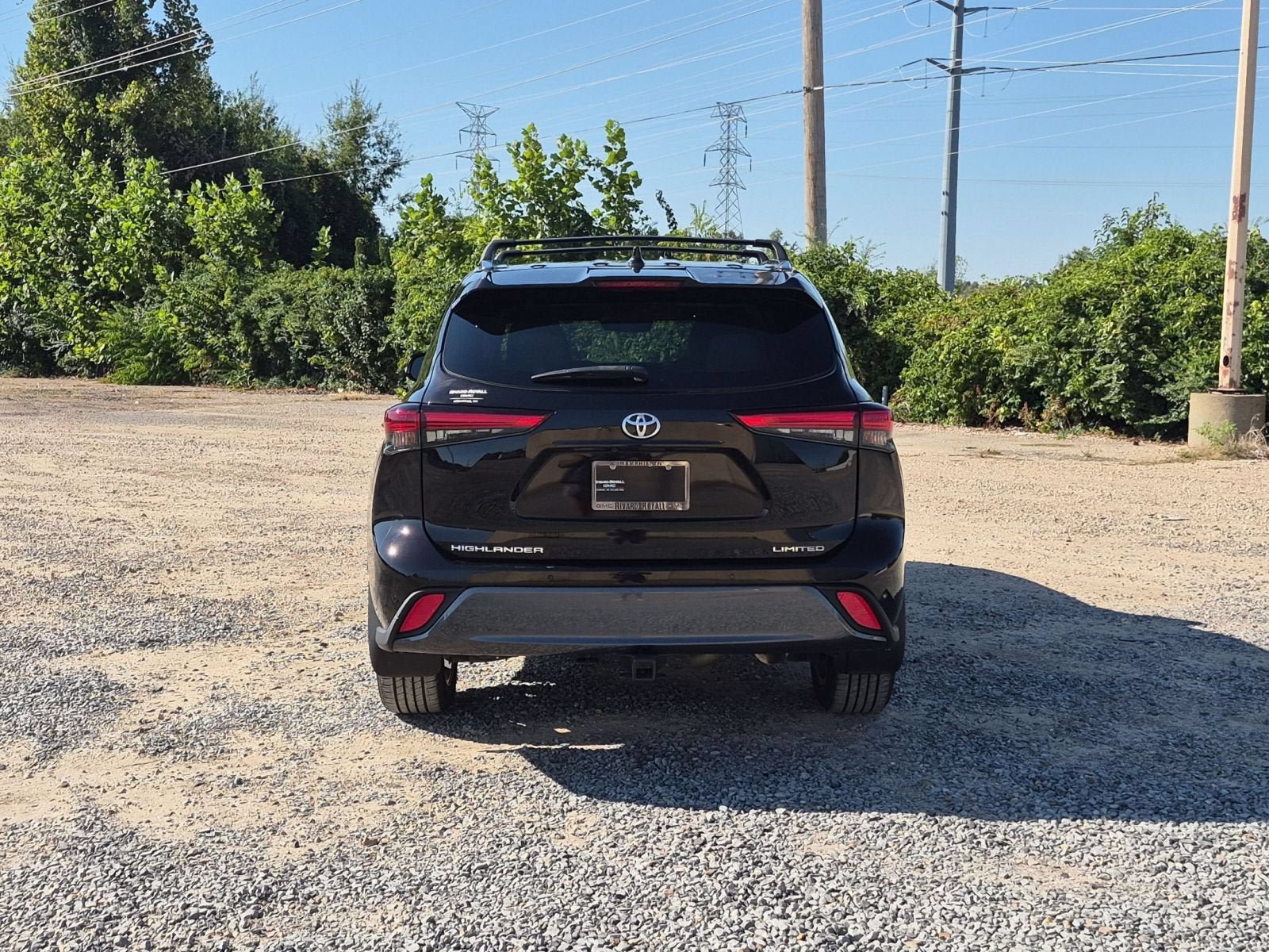 Used 2021 Toyota Highlander Limited FWD image 5