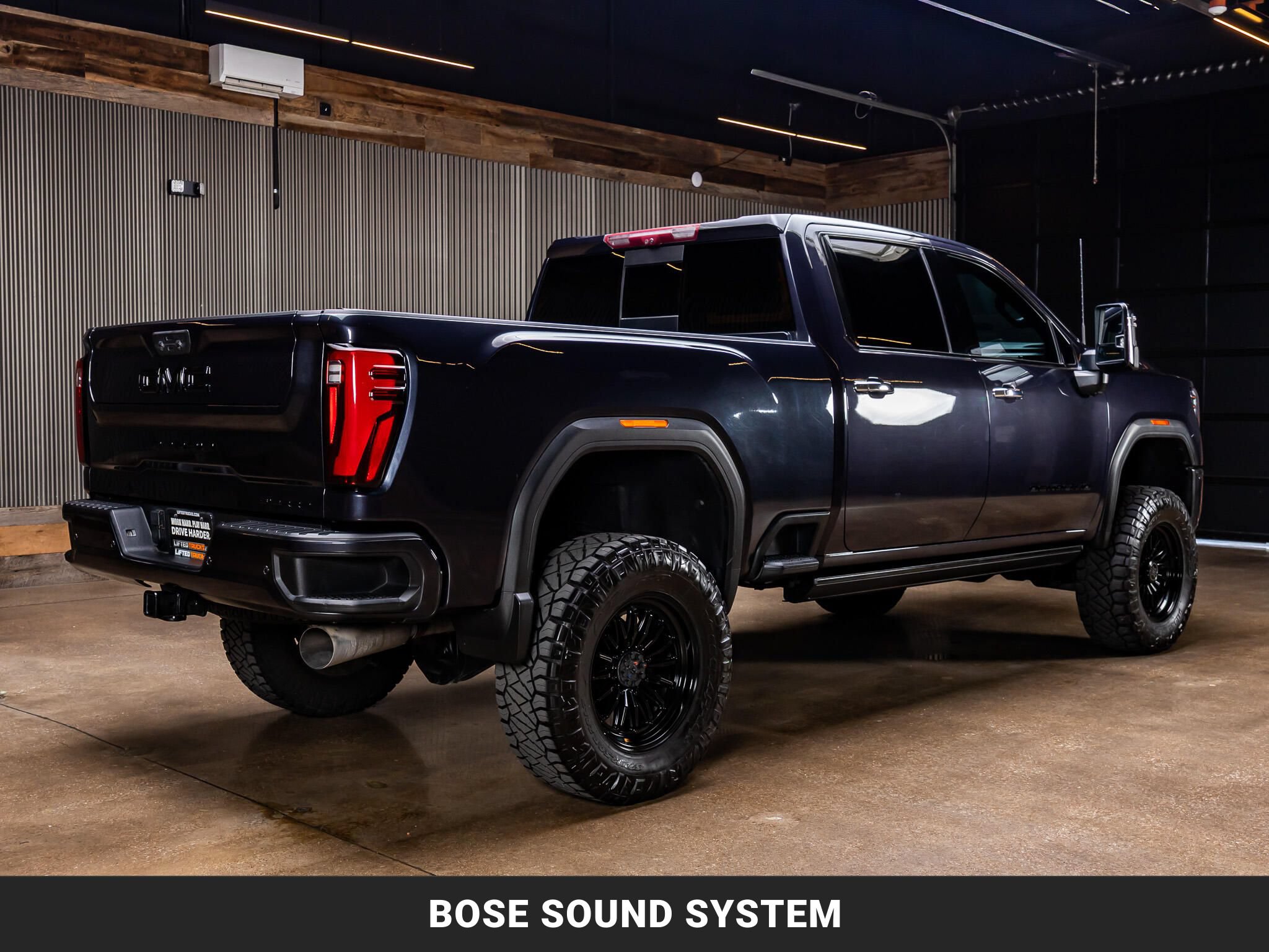 Used 2024 GMC Sierra 2500 Denali Ultimate w/ Max Trailering Package AWD/4WD image 8