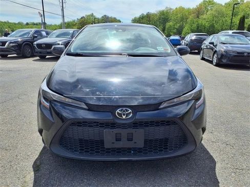 Used 2021 Toyota Corolla LE image 30