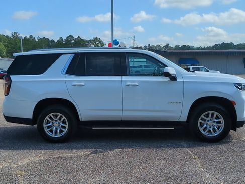 Used 2024 Chevrolet Tahoe LT RWD image 4