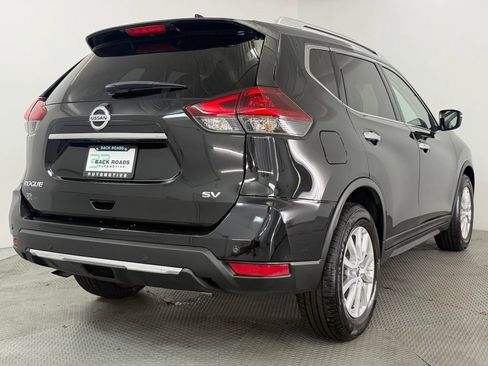 Used 2020 Nissan Rogue SV FWD image 8