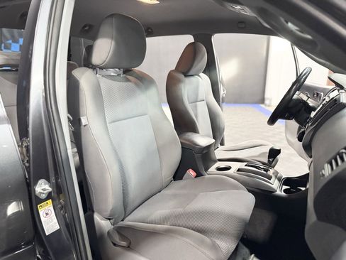 Used 2015 Toyota Tacoma 4x4 Double Cab image 26