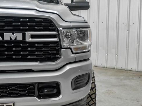 Used 2022 RAM 2500 Big Horn AWD/4WD image 48