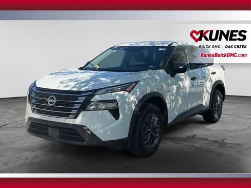 Used 2024 Nissan Rogue S FWD image 5