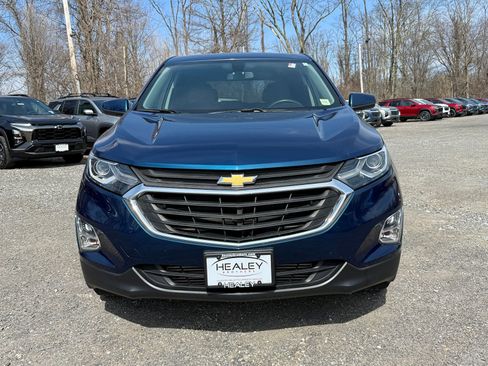 Used 2019 Chevrolet Equinox LT image 2