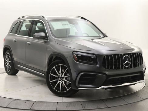 New 2025 Mercedes-Benz GLB 35 AMG 4MATIC image 25