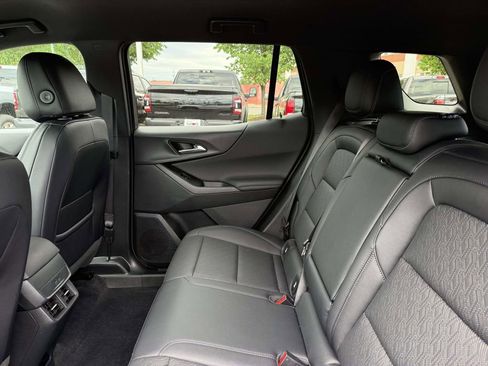 Used 2026 Chevrolet Equinox LT w/ Convenience Package II AWD/4WD image 17