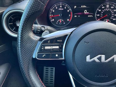 Certified 2022 Kia Forte GT FWD image 18
