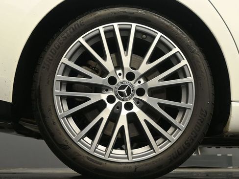 Used 2022 Mercedes-Benz CLA 250 4MATIC image 12