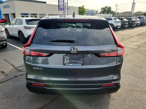 Used 2025 Honda CR-V EX-L image 5