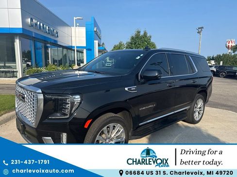 Used 2024 GMC Yukon Denali AWD/4WD image 1