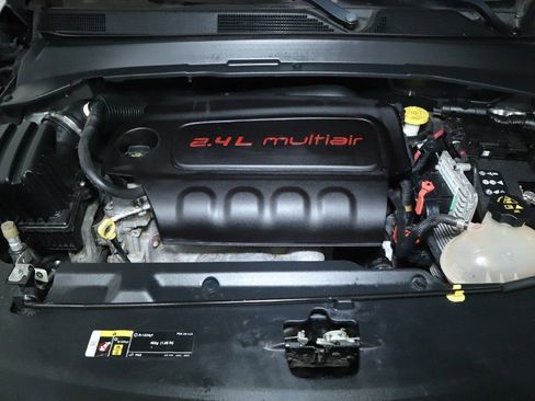 Used 2018 Jeep Compass Limited w/ Navigation Group image 37