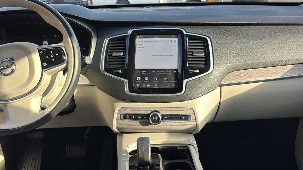 Certified 2024 Volvo XC90 T8 Plus w/ Protection Package AWD/4WD image 6