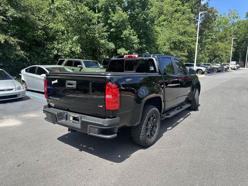 Used 2021 Chevrolet Colorado Z71 w/ Z71 Midnight Edition AWD/4WD image 6