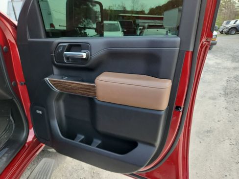 Used 2021 Chevrolet Silverado 2500 High Country w/ Z71 Off-Road Package image 23