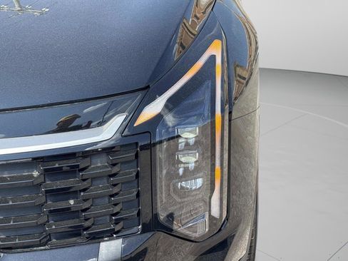 New 2026 Kia Sportage EX FWD image 10