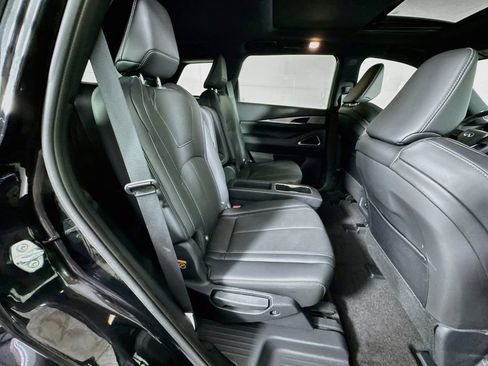 Certified 2027 INFINITI QX60 Sport w/ Dark Cargo Package AWD/4WD image 39