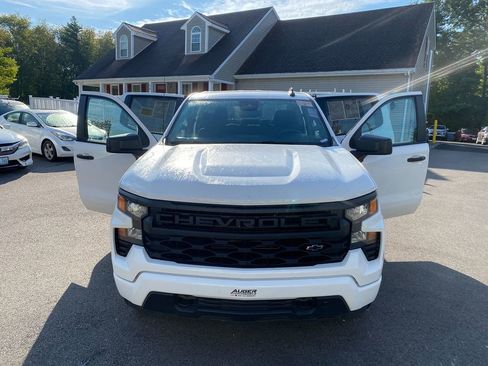 Used 2023 Chevrolet Silverado 1500 Custom image 29