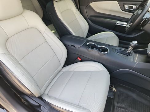 Used 2025 Ford Mustang GT Premium RWD image 14