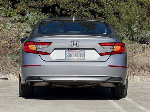 Used 2019 Honda Accord LX image 11