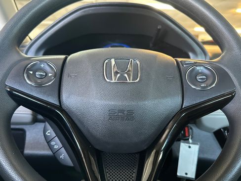 Used 2020 Honda HR-V LX image 22