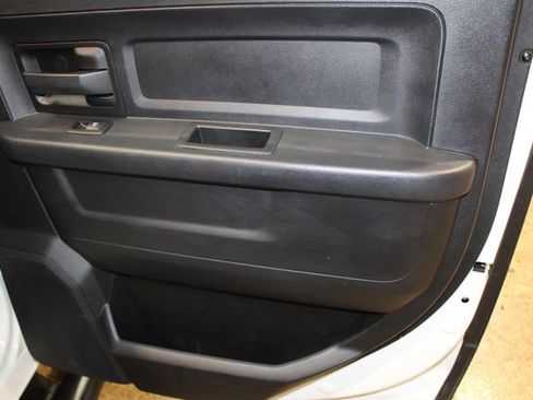 Used 2014 RAM 2500 Tradesman w/ Popular Equipment Group image 27