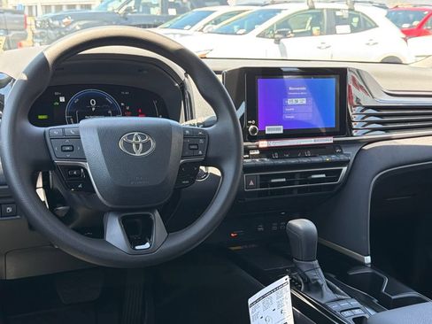 New 2026 Toyota Camry LE FWD image 28