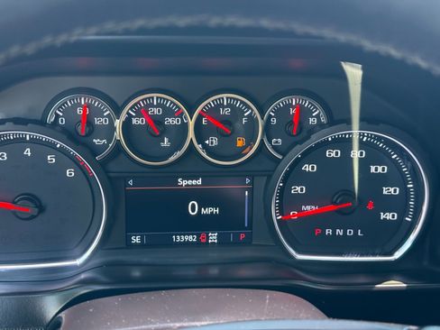 Used 2019 Chevrolet Silverado 1500 LT Trail Boss AWD/4WD image 22