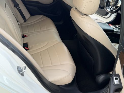 Used 2020 Mercedes-Benz C 300 Sedan image 30